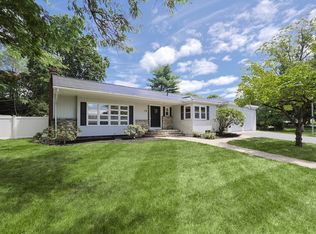 44 Ellis Dr, Worcester, MA 01609