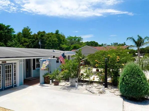 3005 39th Ave W, Bradenton, FL 34205