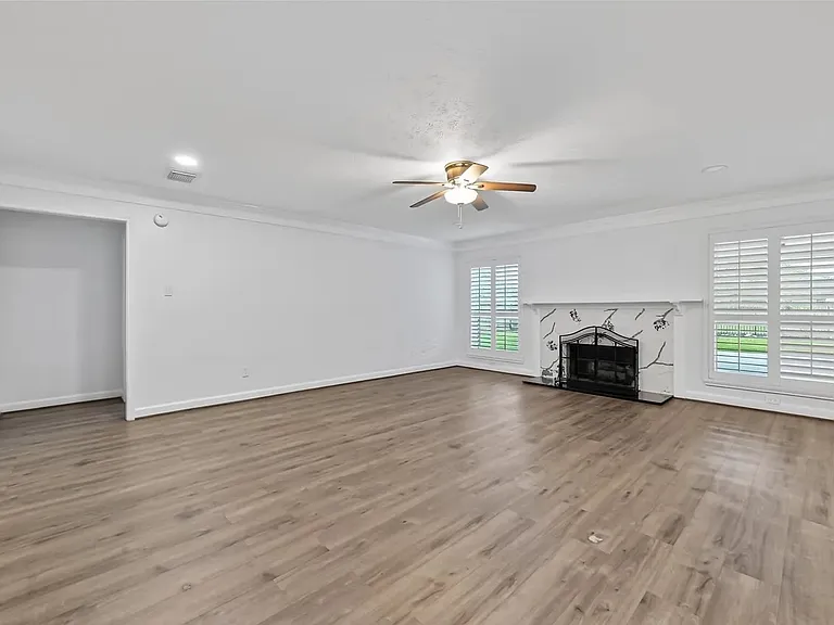 4019 Saint Michaels Ct — Photo 22