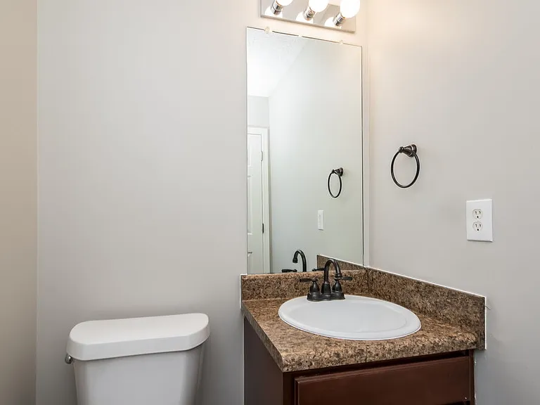 3391 Kittery Dr — Photo 16