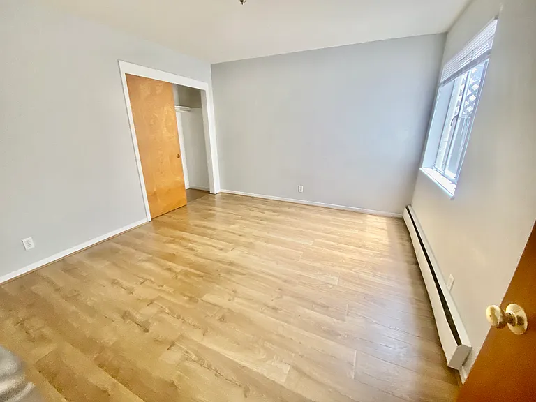 1640 Bay St #106 — Photo 12