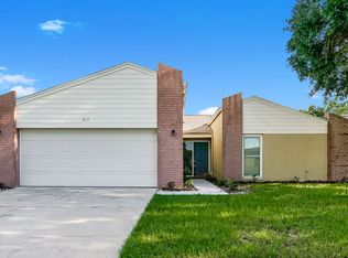 814 Settlers Rd, Tampa, FL 33613