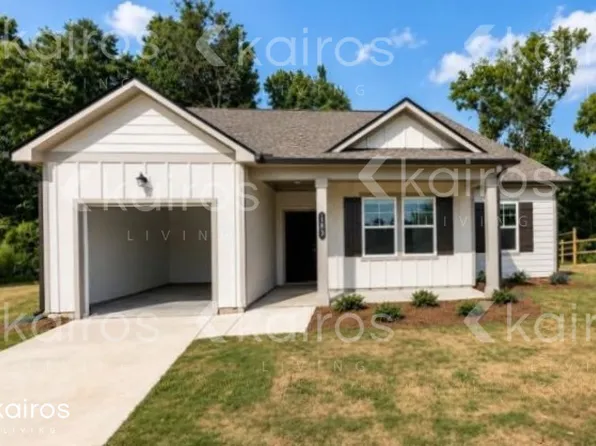 132 Silver Maple Ln, Warner Robins, GA 31093