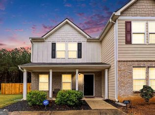 2559 Piering Dr, Lithonia, GA 30038