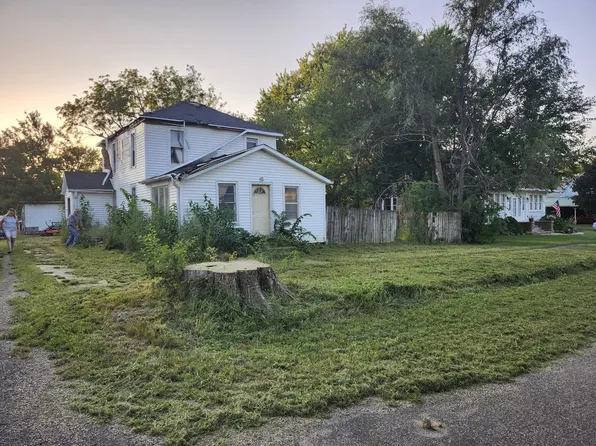 201 N Main St, Yale, IA 50277