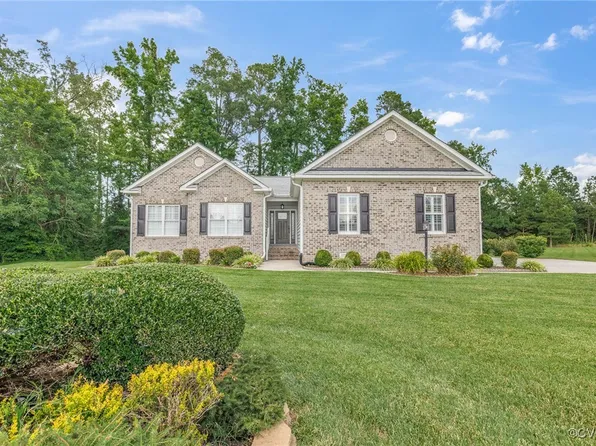 3130 Tinsley Ter, Prince George, VA 23875