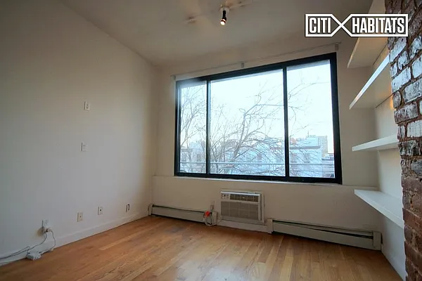 Rented by Citi Habitats | media 4