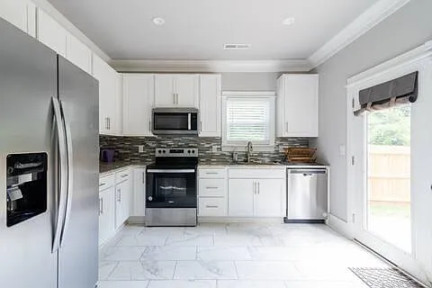 Kennesaw Dr — Photo 4