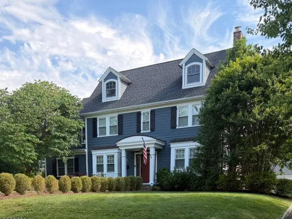 224 N Chestnut St, Westfield Town, NJ 07090