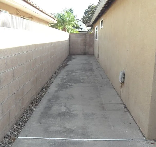 1241 E Diana Ave — Photo 35