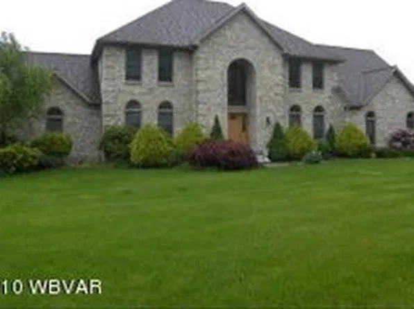 2135 Stopper Dr, Montoursville, PA 17754