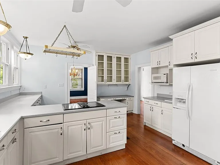 418 Jasmine Way — Photo 14