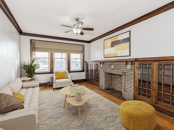 4th image of 3912 N Central Park Ave Unit 2