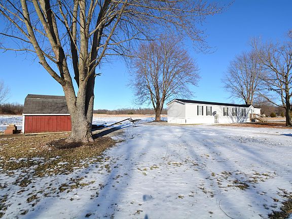 3rd image of 3753 Township Road 161