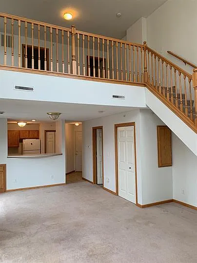Landmark Square Apartments, Monticello — Photo 3