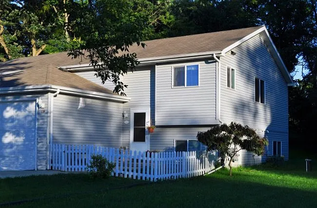 609 Gatewood Dr photo 1