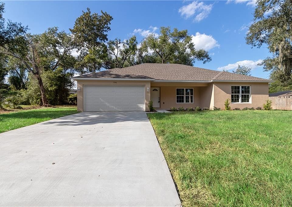 1st image of 336 Lake Crescent Dr