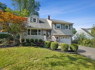 13 Westland Rd, Verona, NJ 07044