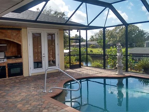5th image of 2981 Rock Creek Dr
