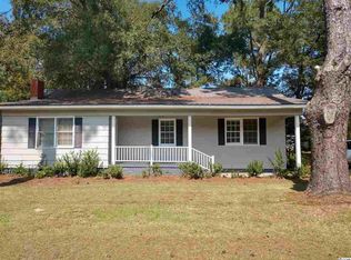 416 E Andrews St, Hemingway, SC 29554