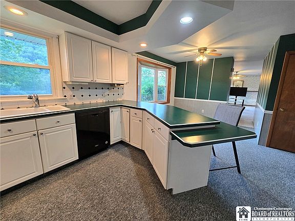 5th image of 5 Snolly Ln