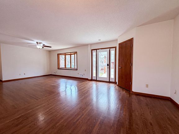 3rd image of 8254 Hearthside Rd S
