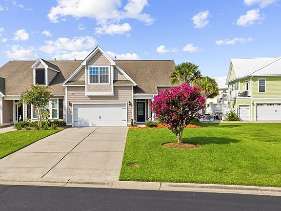 2nd image of 119 Coral Beach Circle #119