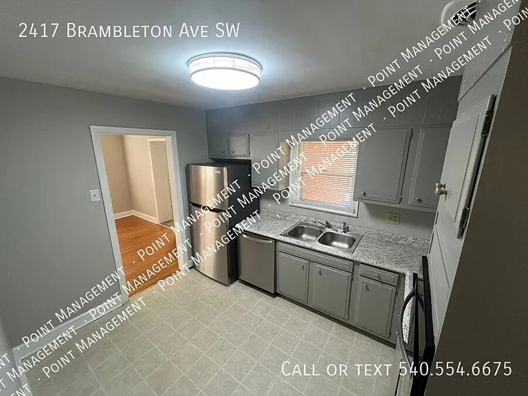 2417 Brambleton Ave SW — Photo 13