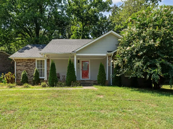 314 Southern Dr, Clarksville, TN 37042