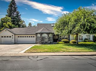 3155 Colombard Walk, Redding, CA 96001