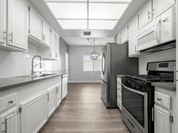 11800 Goshen Ave APT 207