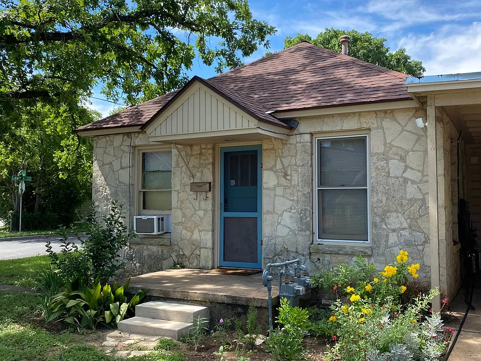 Front of bungalow with native garden