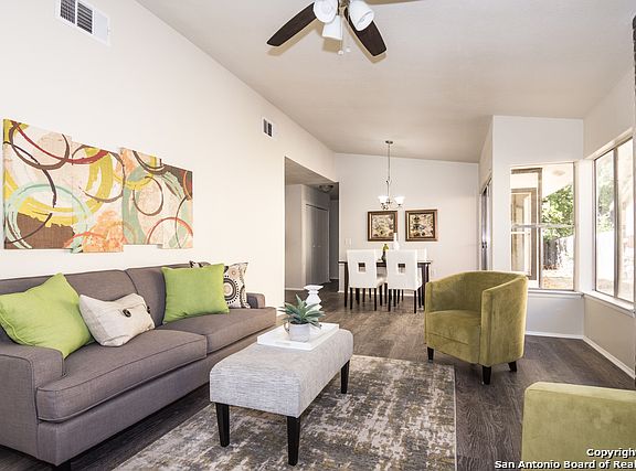 5th image of 5515 Dashing Creek St