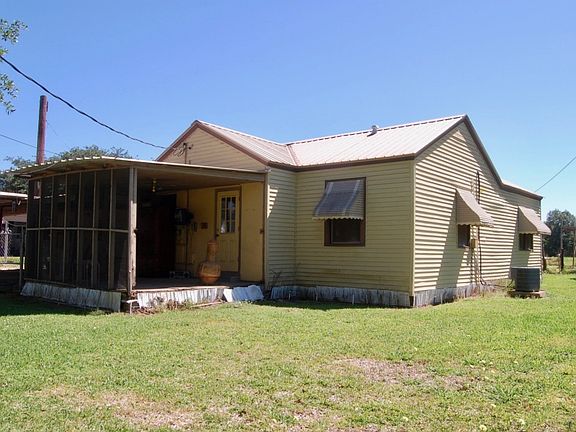 2nd image of 8966 N Garden Dr