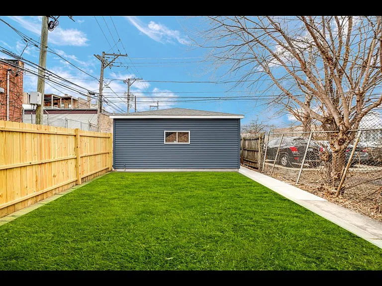 7844 S Emerald Ave #2 — Photo 3