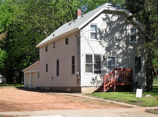614 N Chestnut Ave, Marshfield, WI 54449