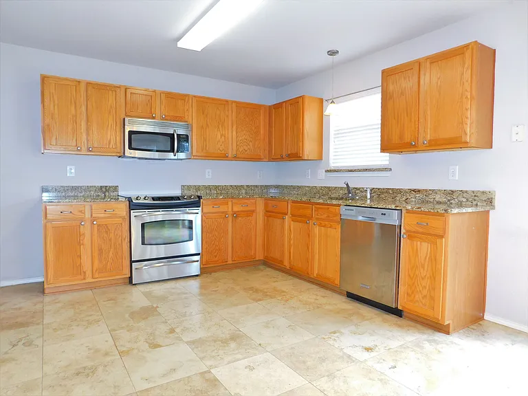 1508 Sequoia Grove Ln — Photo 10