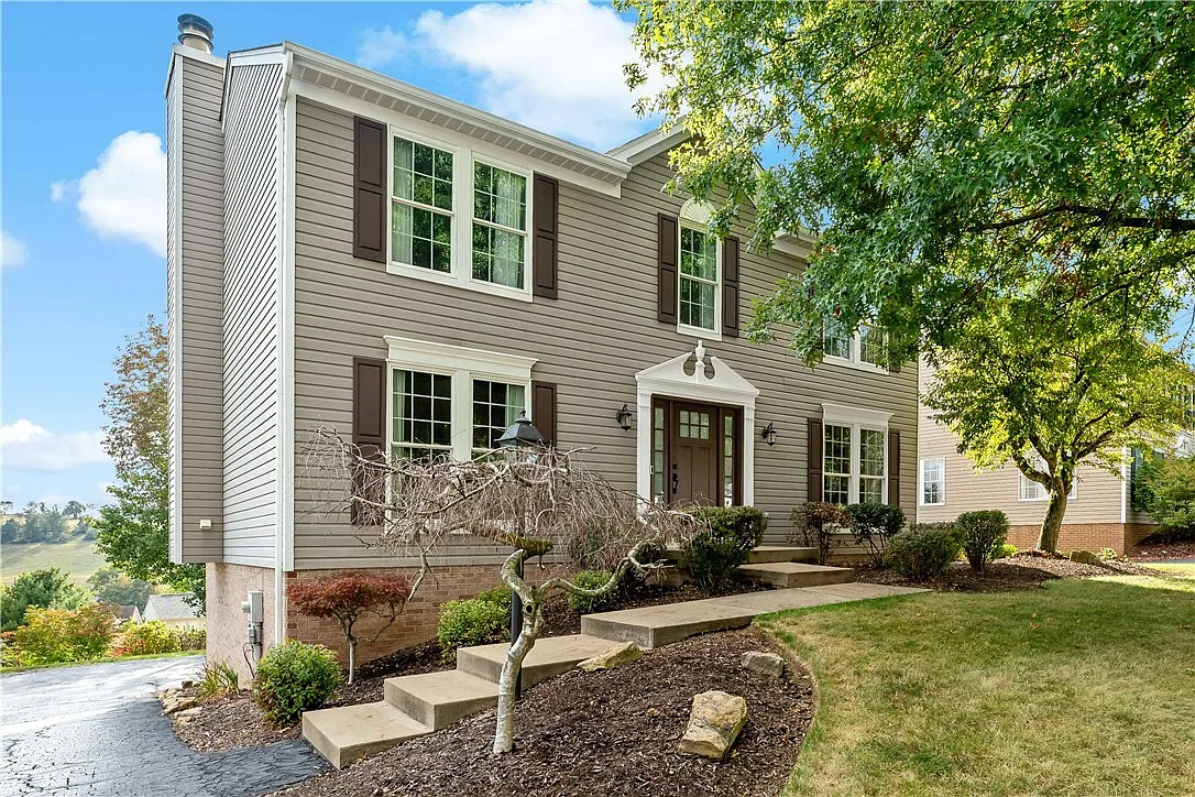 166 Vista Dr photo 1