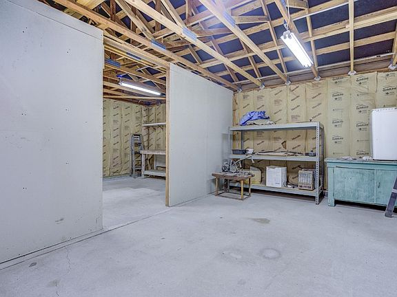5th image of 7729 Sugar Pine Rd