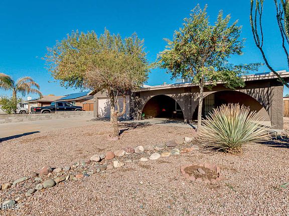 3rd image of 2156 W Oraibi Dr