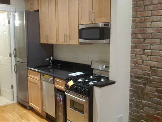 Rented by Centennial Properties NY | media 8