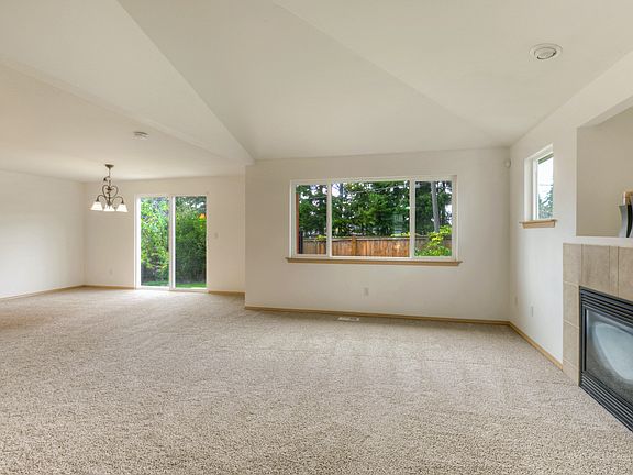 2nd image of 8417 160th Street Ct E