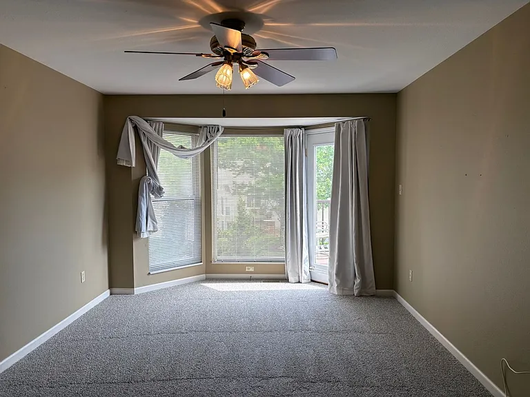1716 Highview Circle Ct — Photo 8