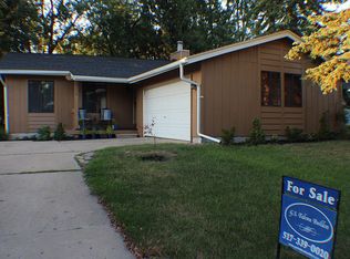 1226 Chartwell Carriage Way S, East Lansing, MI 48823