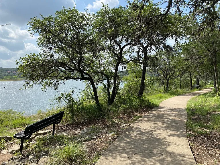 122 Acapulco Dr — Photo 30