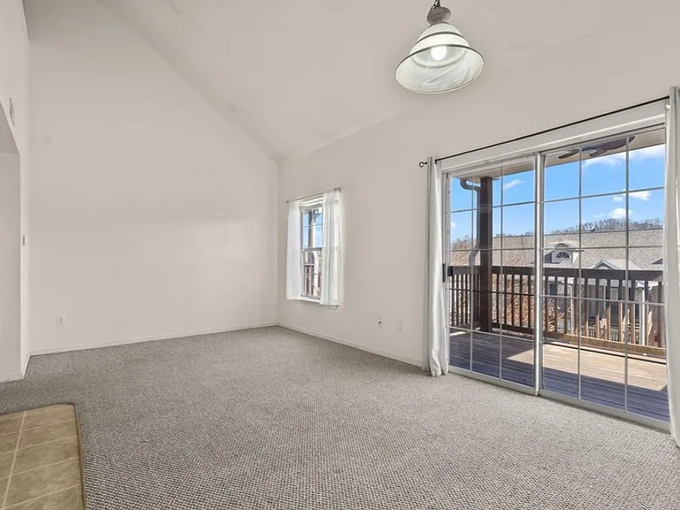 510 Abby Ln #7 — Photo 11