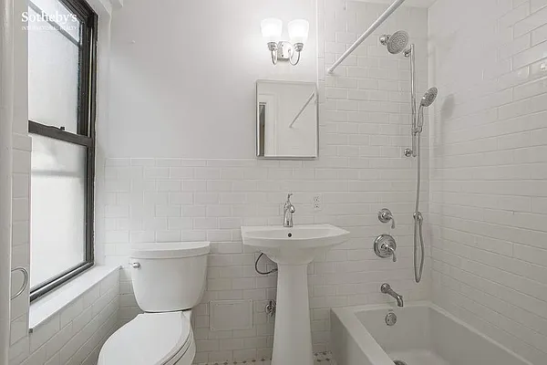 Sold by Sotheby's International Realty | media 9