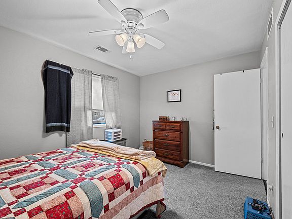 3rd image of 1211 48th Ave APT 27