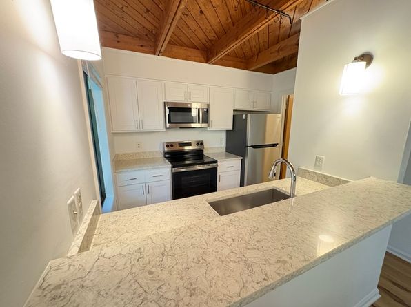 Campus area rental source photo 4
