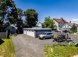 323 S Oxford St, Fall River, MA 02721